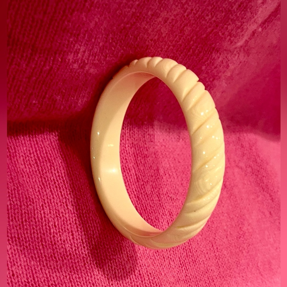 Faux Ivory Bangle Bracelet - Picture 8 of 16